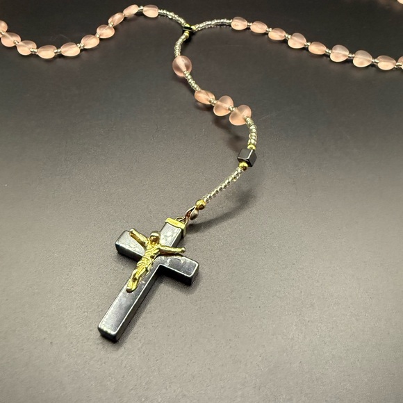 Pink Glass Heart Bead, Gold Tone and Hematite Crucifix Rosary - Picture 2 of 3